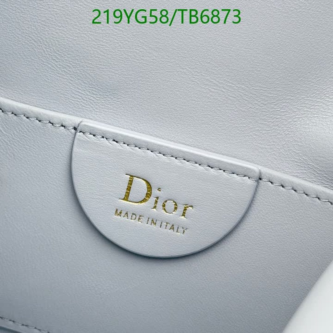 Dior-Bags(5A) Code: TB6873 $: 219USD