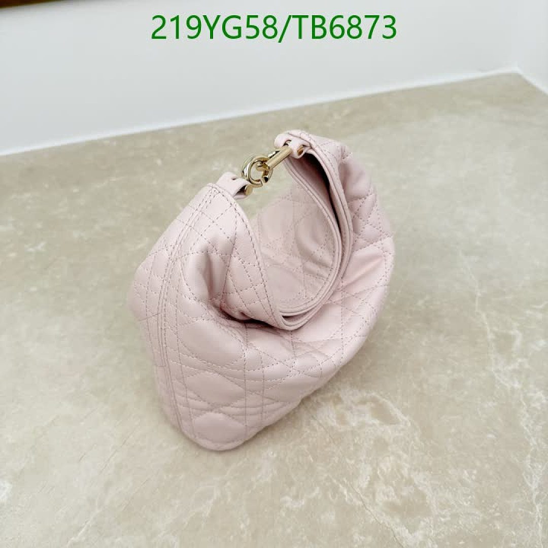 Dior-Bags(5A) Code: TB6873 $: 219USD