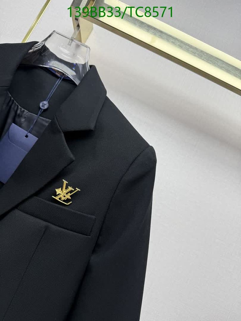 LV-Clothing Code: TC8571 $: 139USD