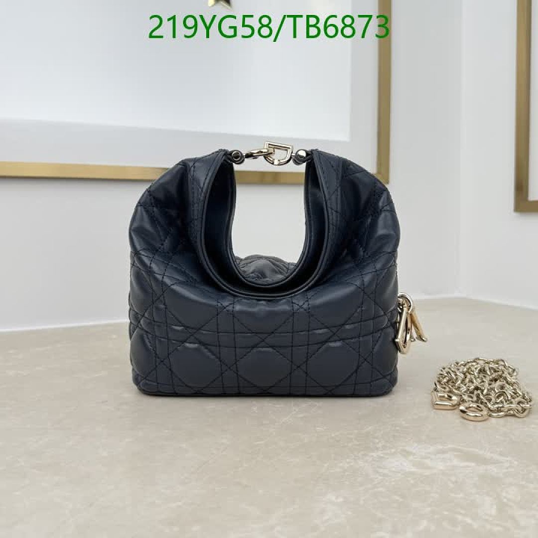 Dior-Bags(5A) Code: TB6873 $: 219USD