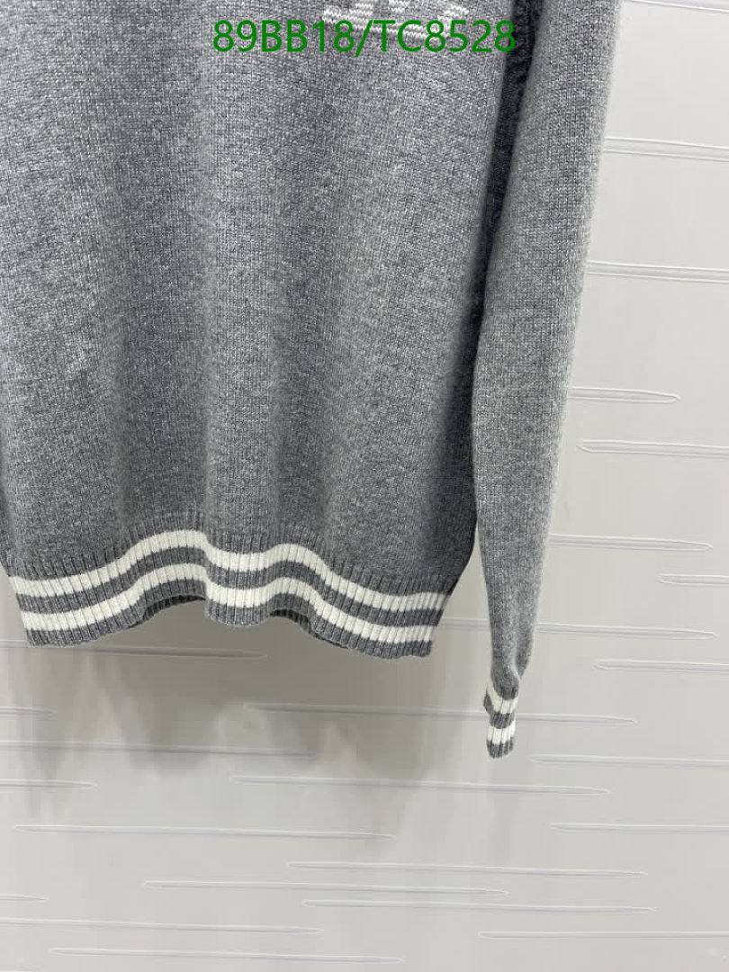 LV-Clothing Code: TC8528 $: 89USD