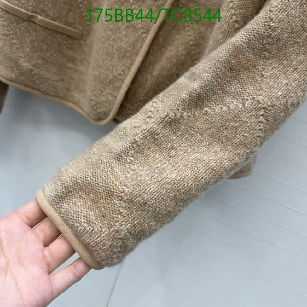 LV-Clothing Code: TC8544 $: 175USD