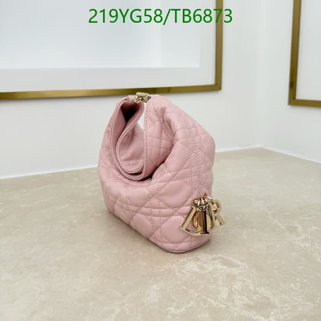 Dior-Bags(5A) Code: TB6873 $: 219USD