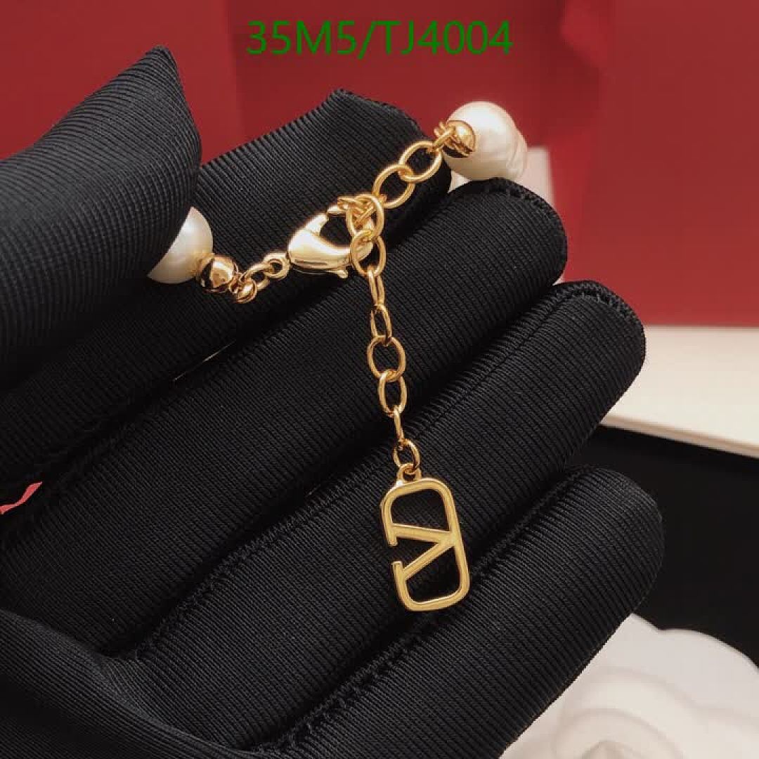 Valentino-Jewelry Code: TJ4004 $: 35USD