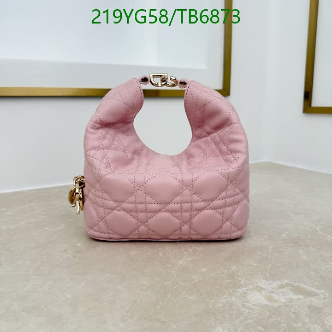 Dior-Bags(5A) Code: TB6873 $: 219USD