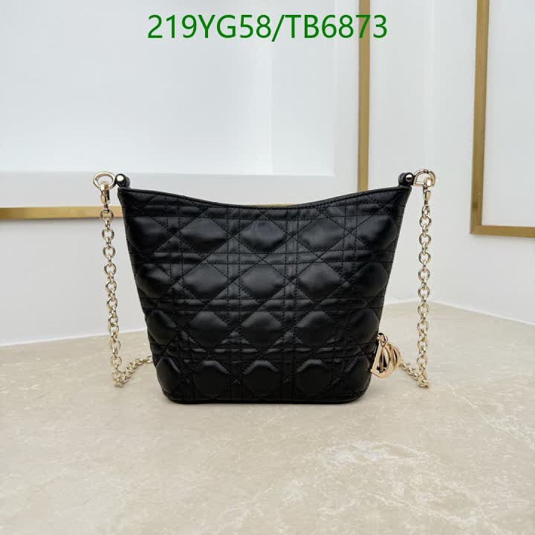 Dior-Bags(5A) Code: TB6873 $: 219USD