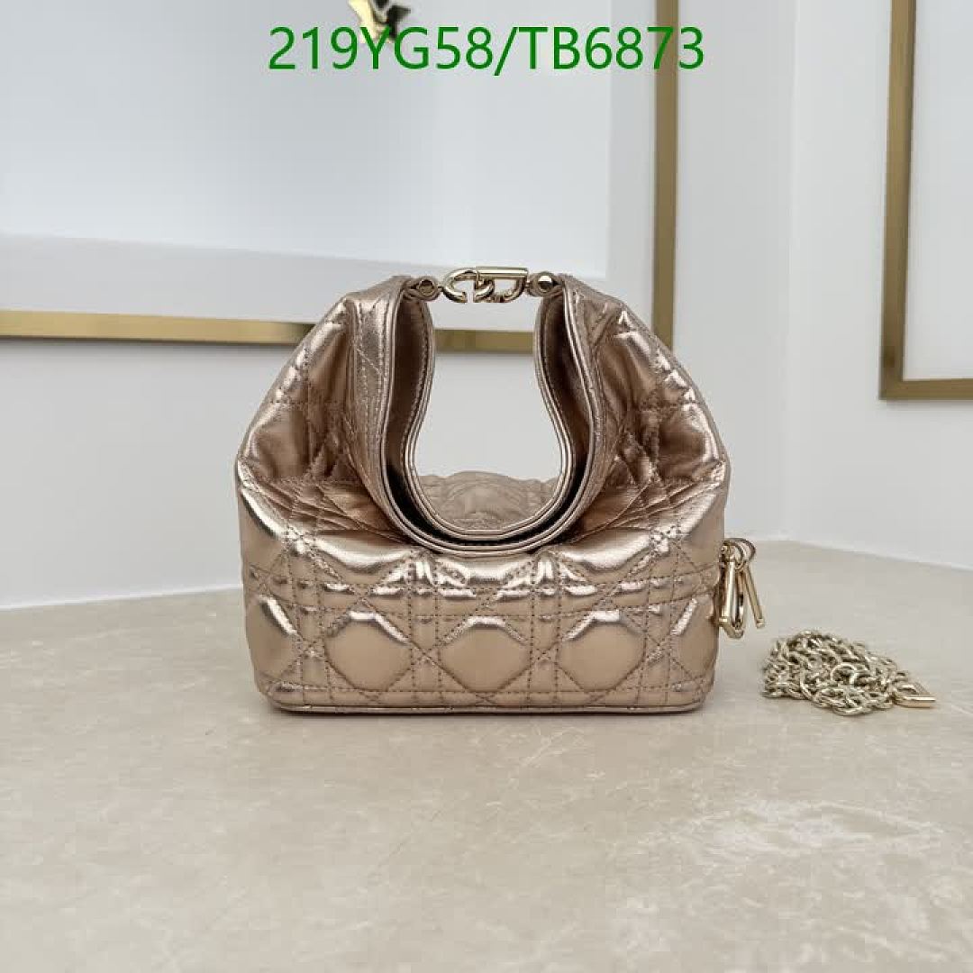 Dior-Bags(5A) Code: TB6873 $: 219USD