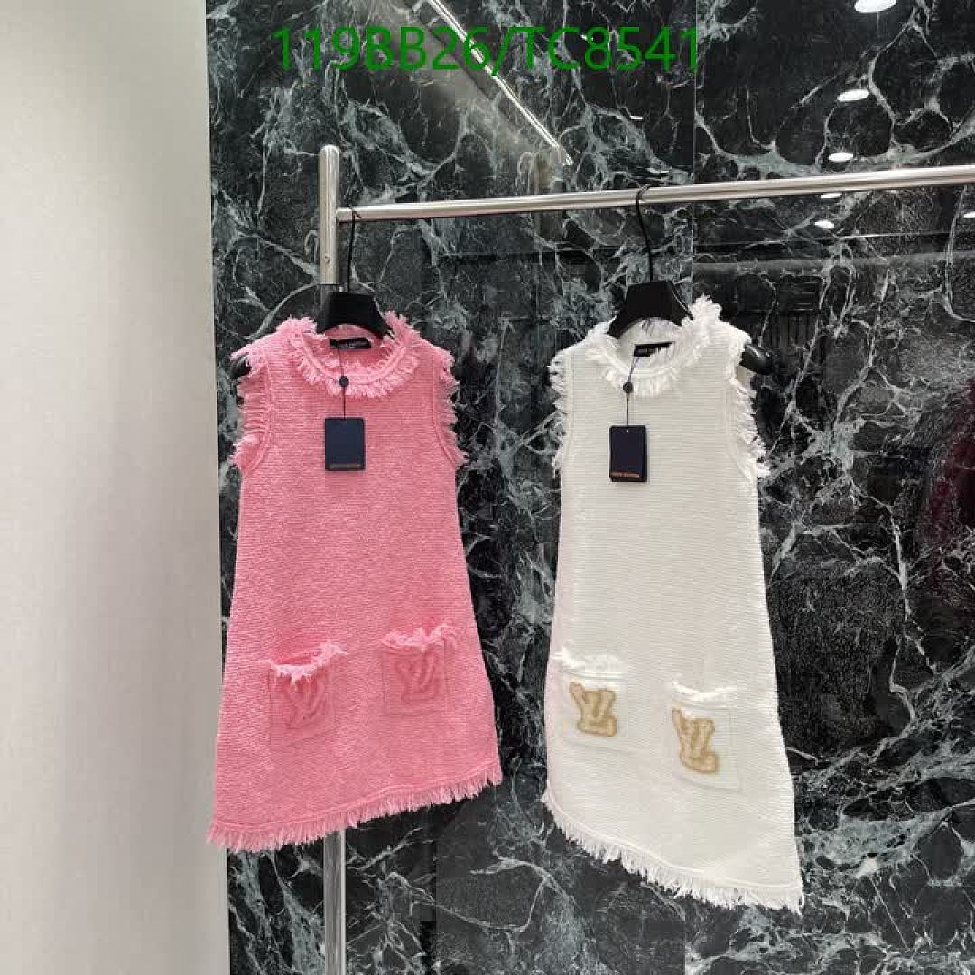 LV-Clothing Code: TC8541 $: 119USD