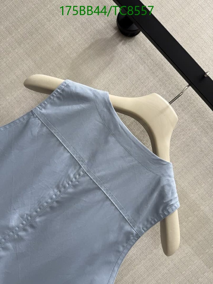 LV-Clothing Code: TC8557 $: 175USD