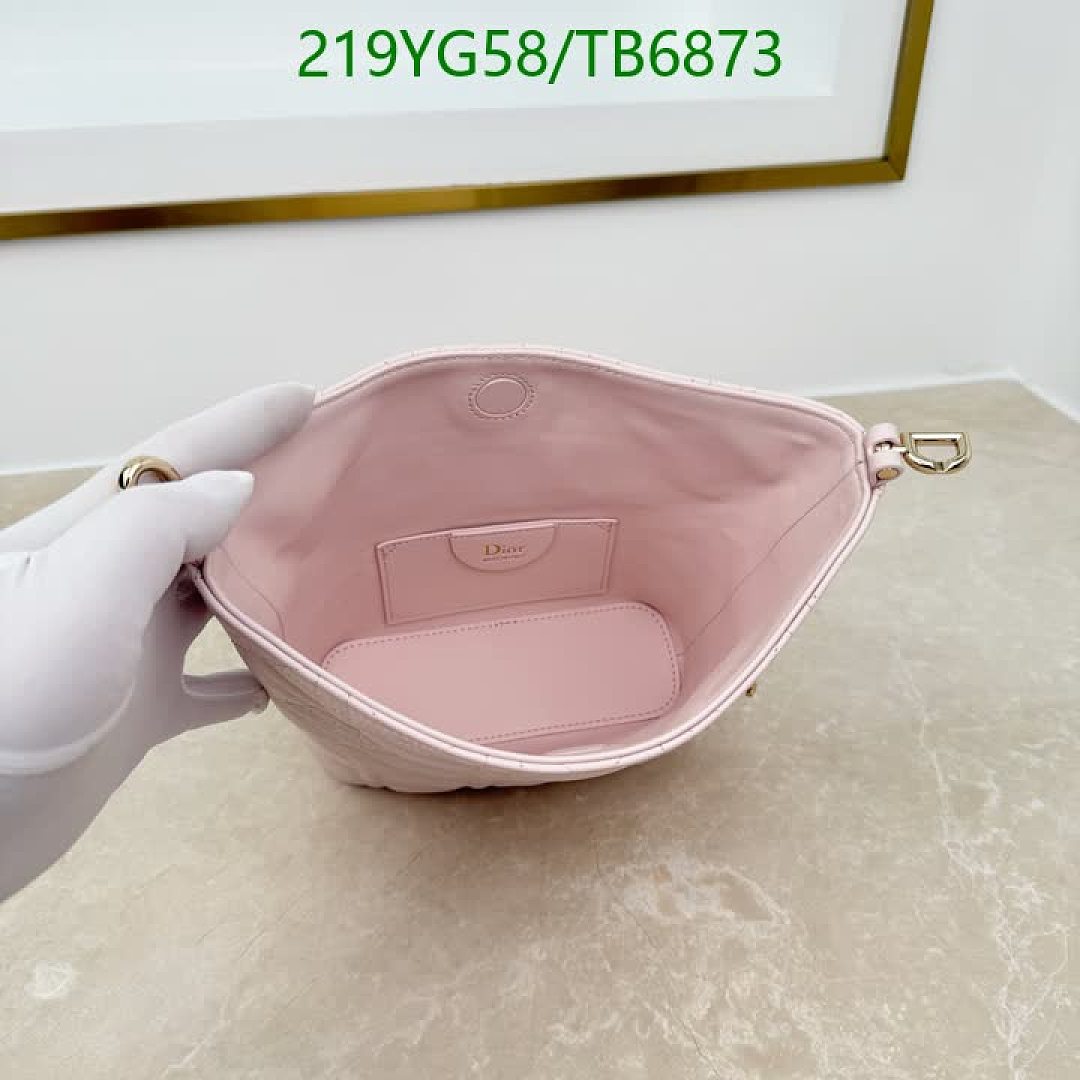 Dior-Bags(5A) Code: TB6873 $: 219USD