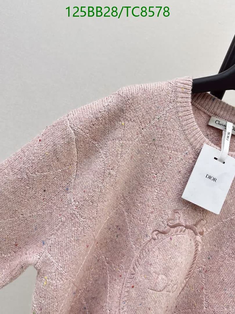 LV-Clothing Code: TC8578 $: 125USD