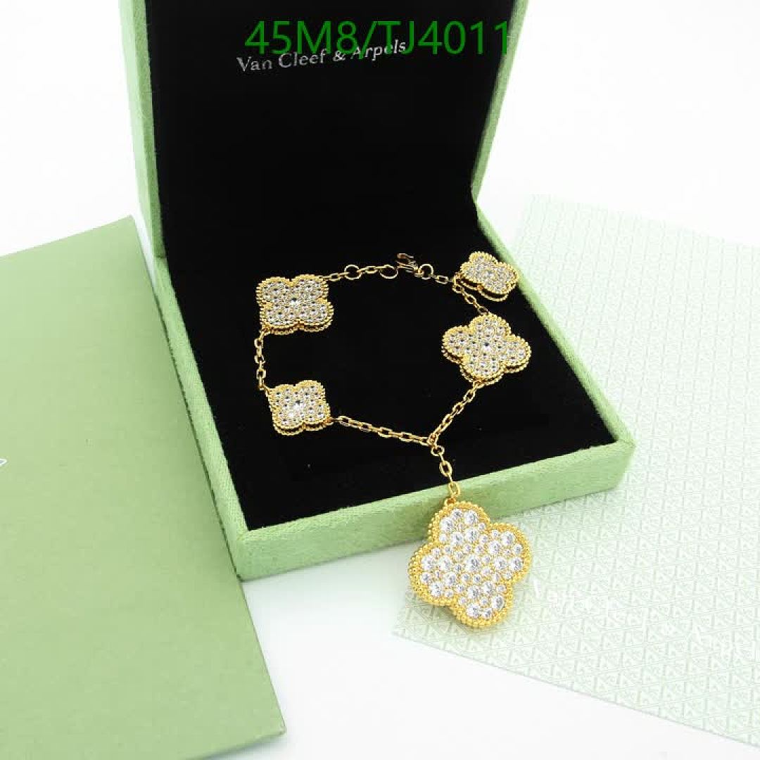 Van Cleef & Arpels-Jewelry Code: TJ4011 $: 45USD