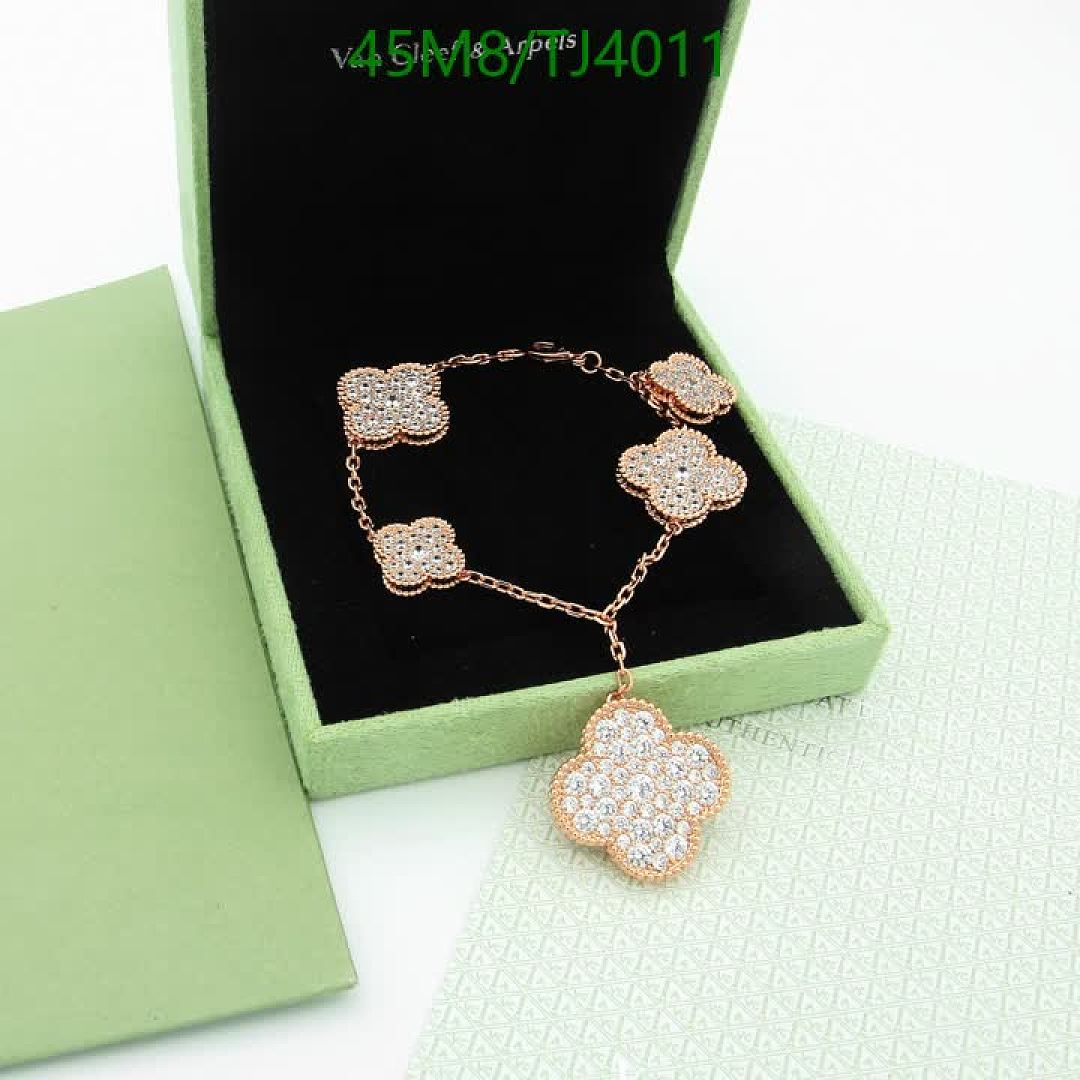 Van Cleef & Arpels-Jewelry Code: TJ4011 $: 45USD