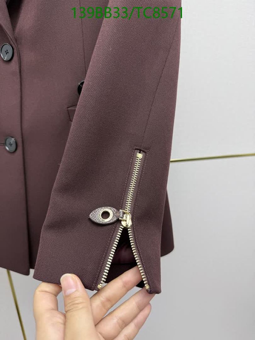 LV-Clothing Code: TC8571 $: 139USD