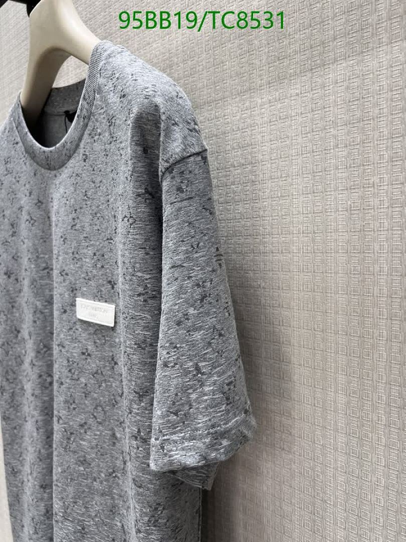 LV-Clothing Code: TC8531 $: 95USD