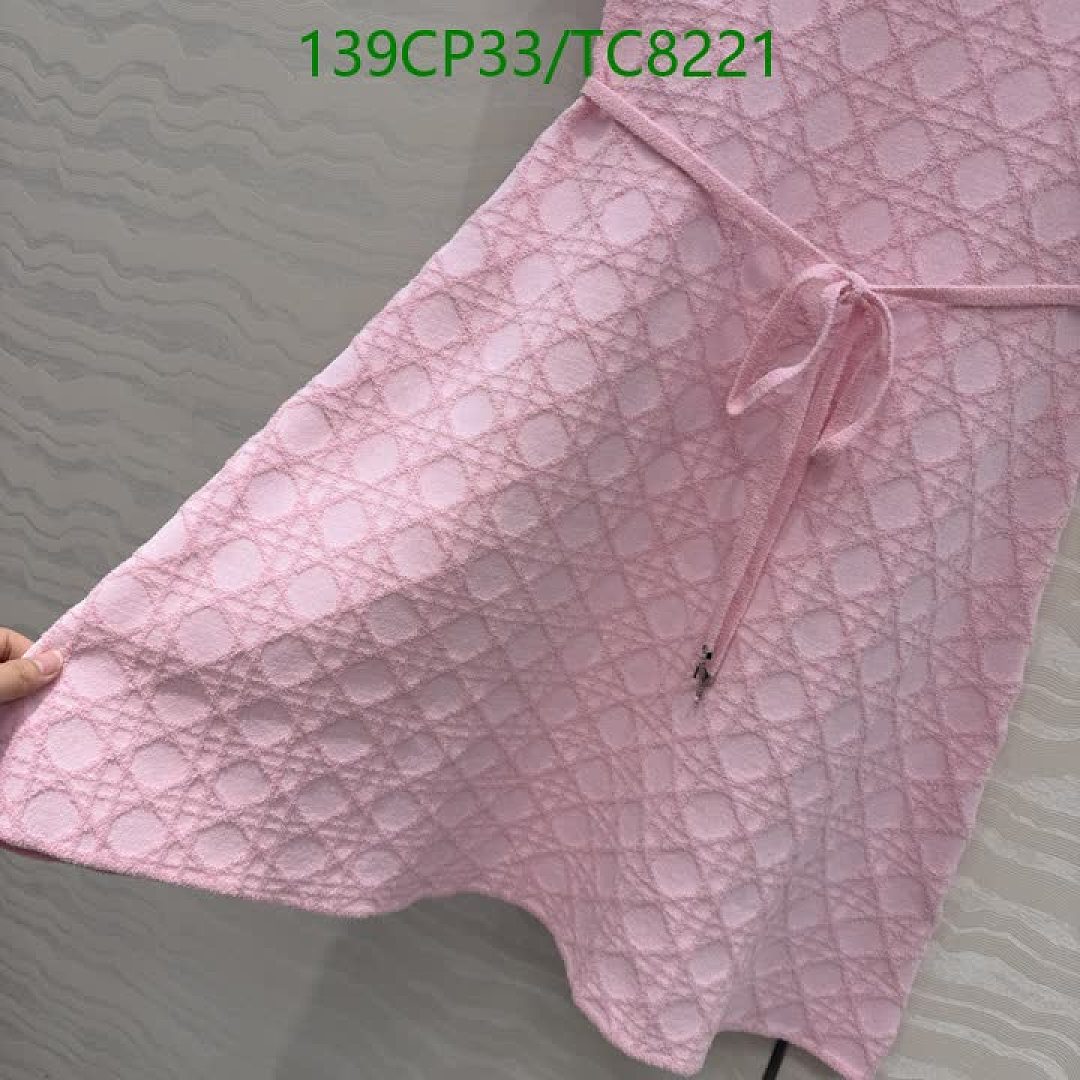 Dior-Clothing Code: TC8221 $: 139USD