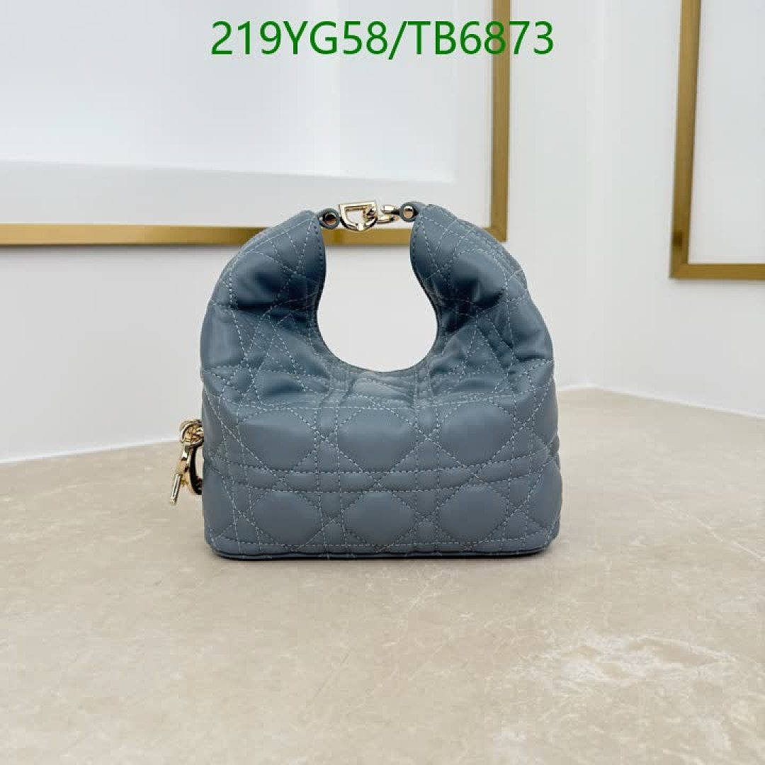 Dior-Bags(5A) Code: TB6873 $: 219USD