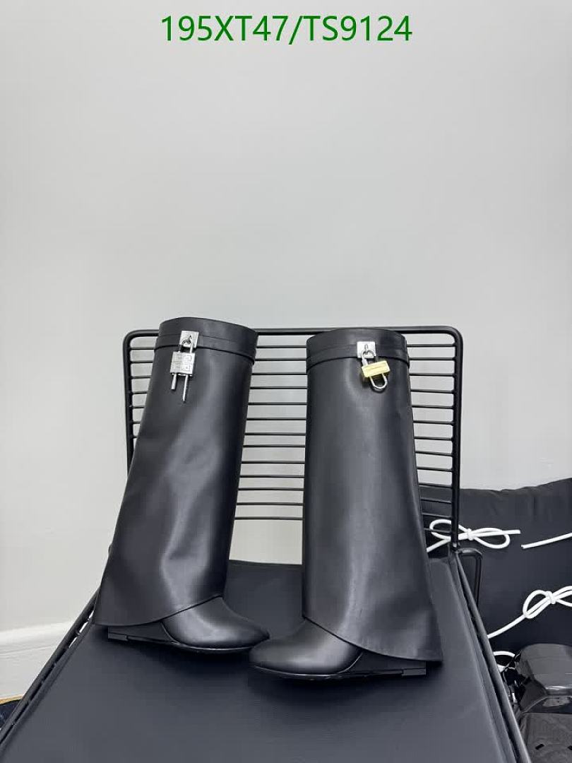 Boots-Shoes(Women) Code: TS9124 $: 195USD