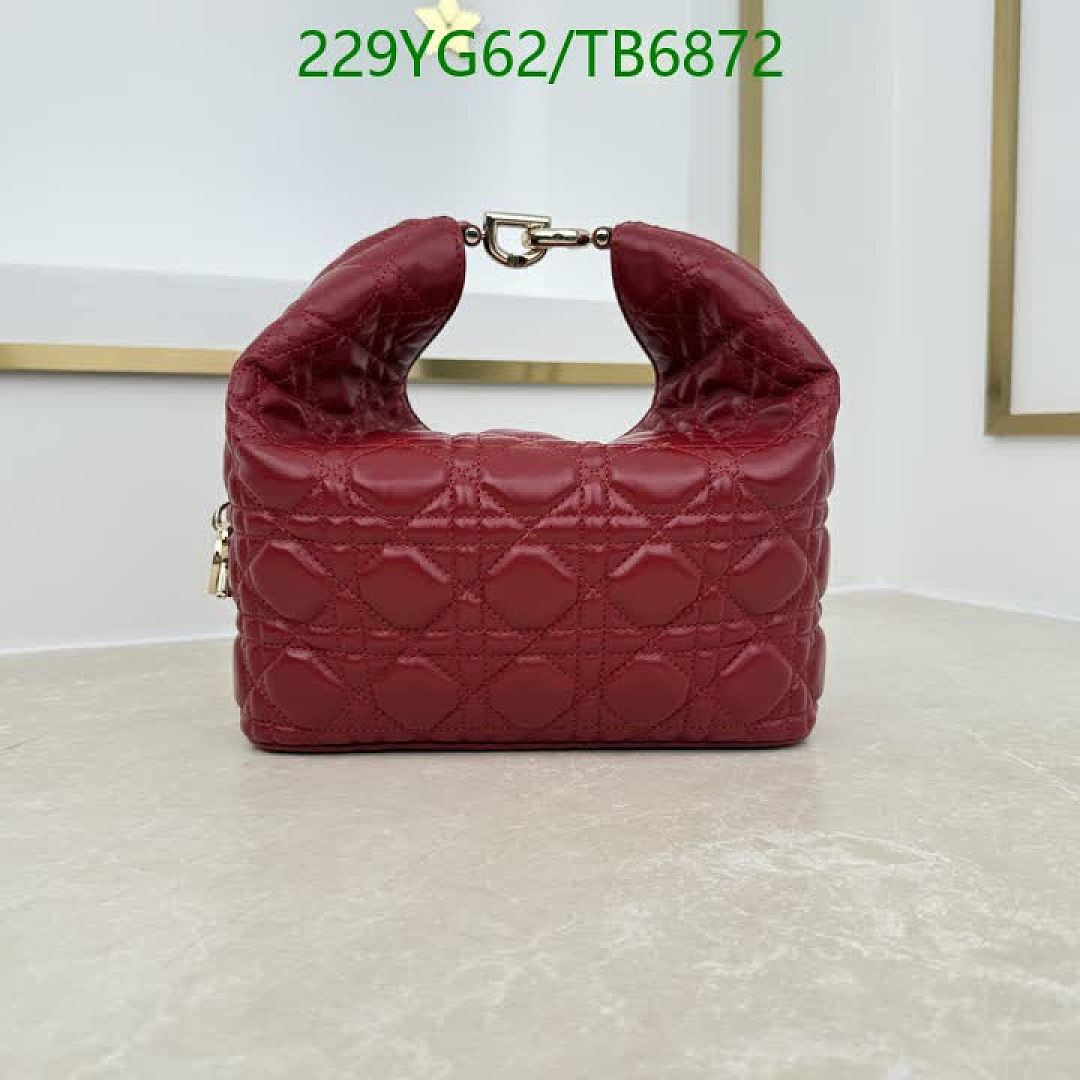 Dior-Bags(5A) Code: TB6872 $: 229USD