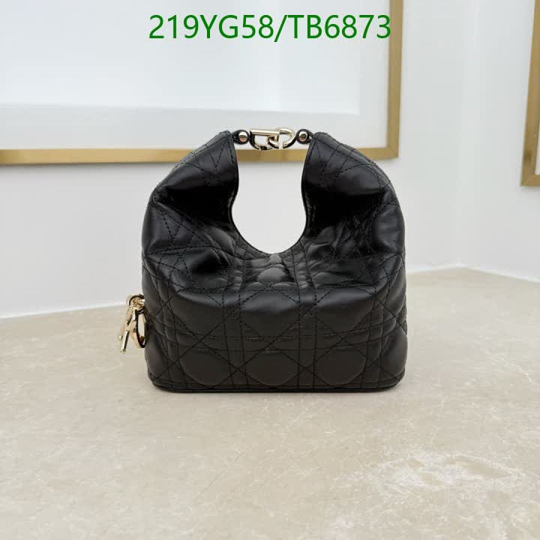 Dior-Bags(5A) Code: TB6873 $: 219USD