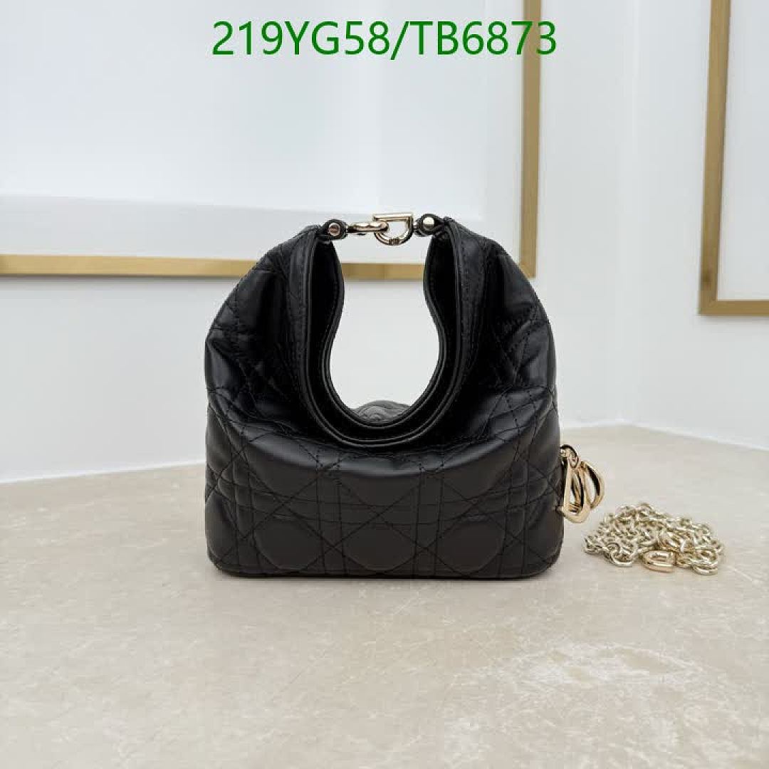 Dior-Bags(5A) Code: TB6873 $: 219USD