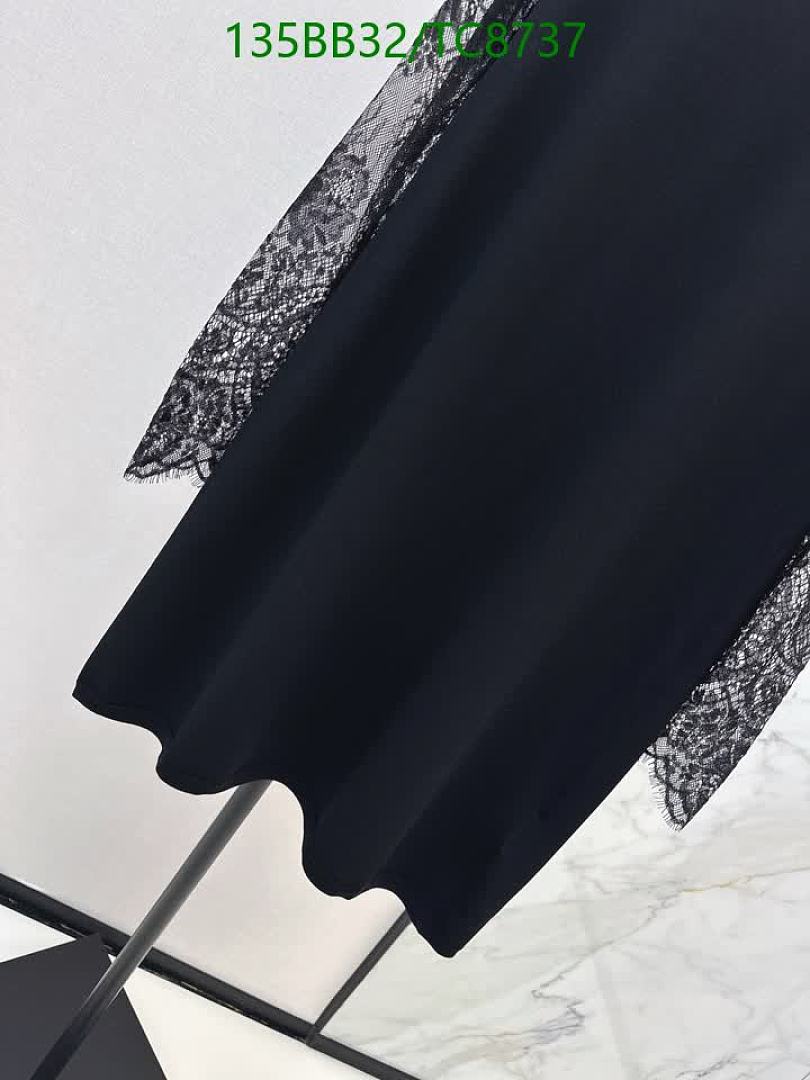 Valentino-Clothing Code: TC8737 $: 135USD