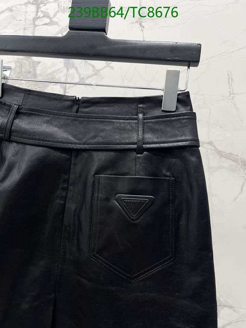 Prada-Clothing Code: TC8676 $: 239USD