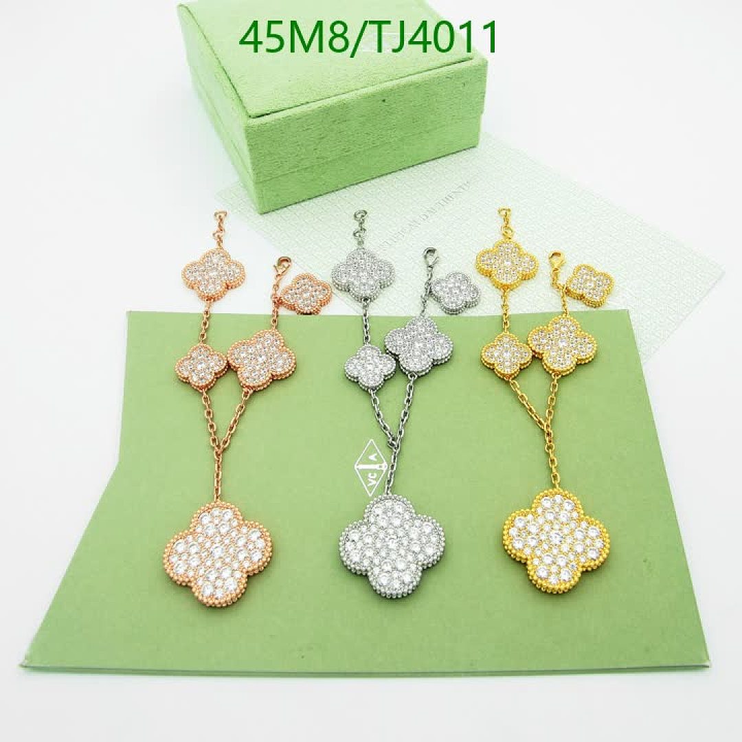 Van Cleef & Arpels-Jewelry Code: TJ4011 $: 45USD