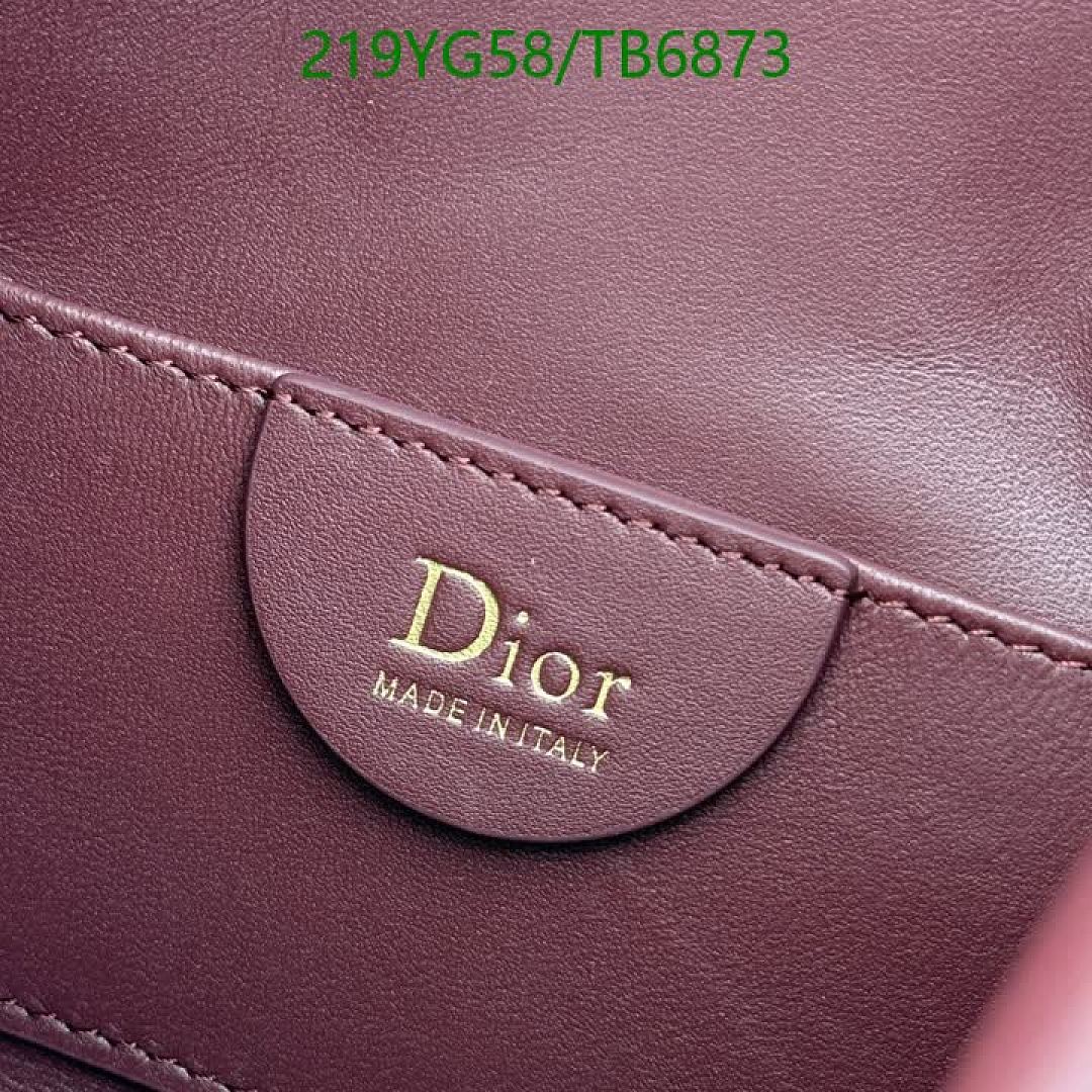 Dior-Bags(5A) Code: TB6873 $: 219USD
