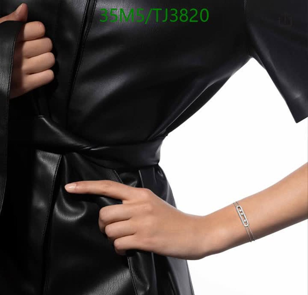 Messika-Jewelry Code: TJ3820 $: 35USD