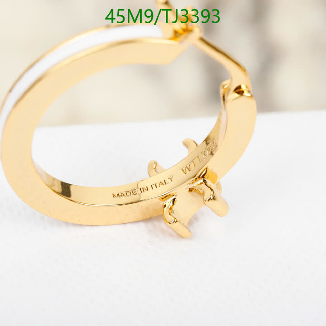 Celine-Jewelry Code: TJ3393 $: 45USD