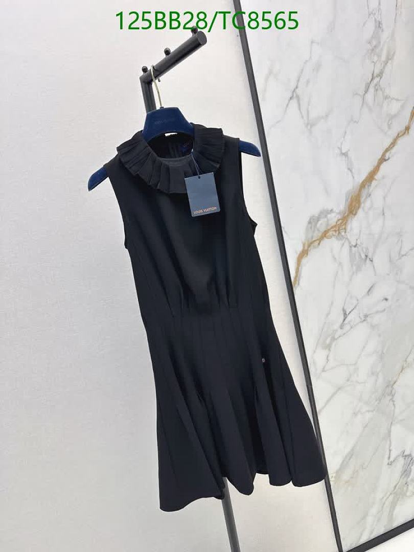 LV-Clothing Code: TC8565 $: 125USD