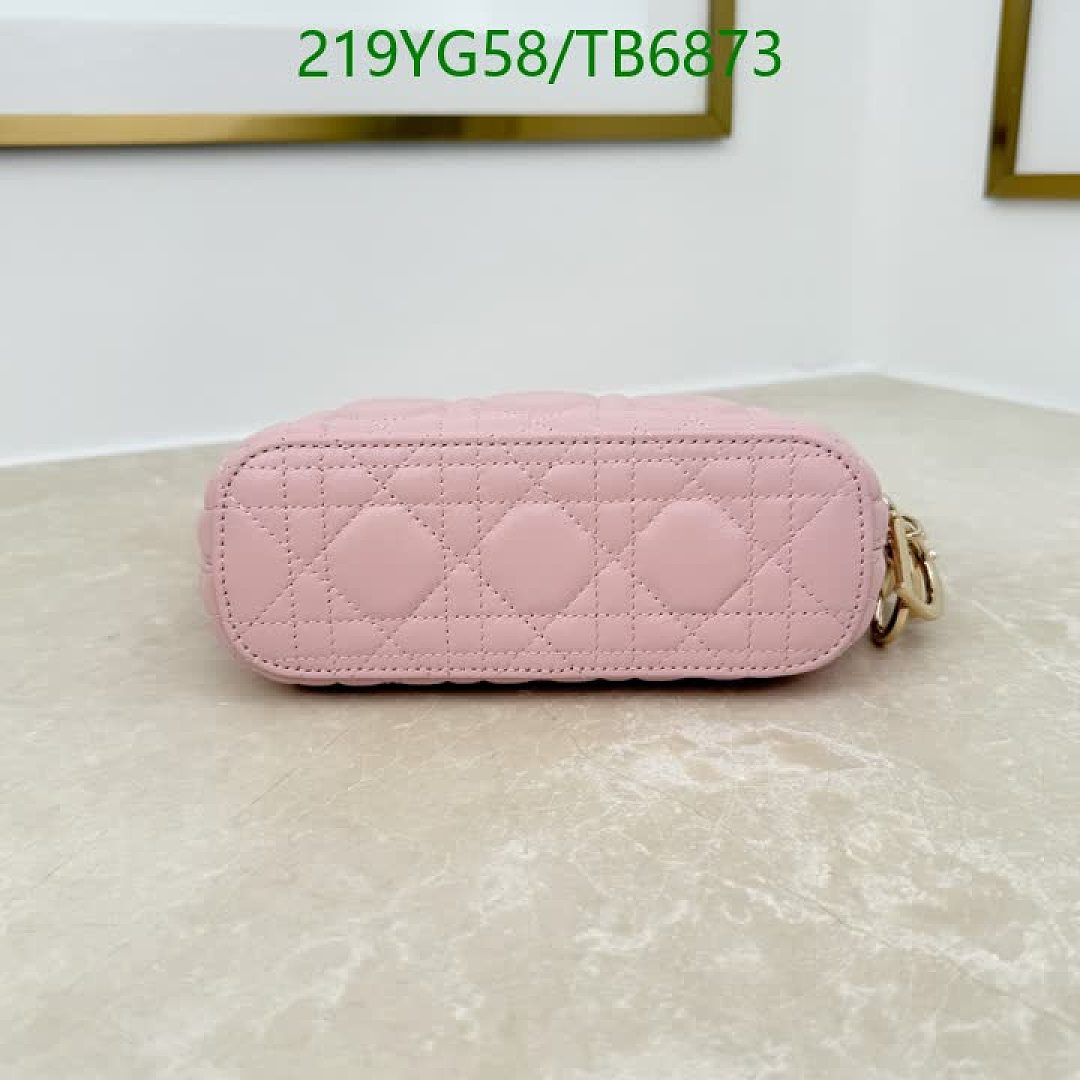 Dior-Bags(5A) Code: TB6873 $: 219USD