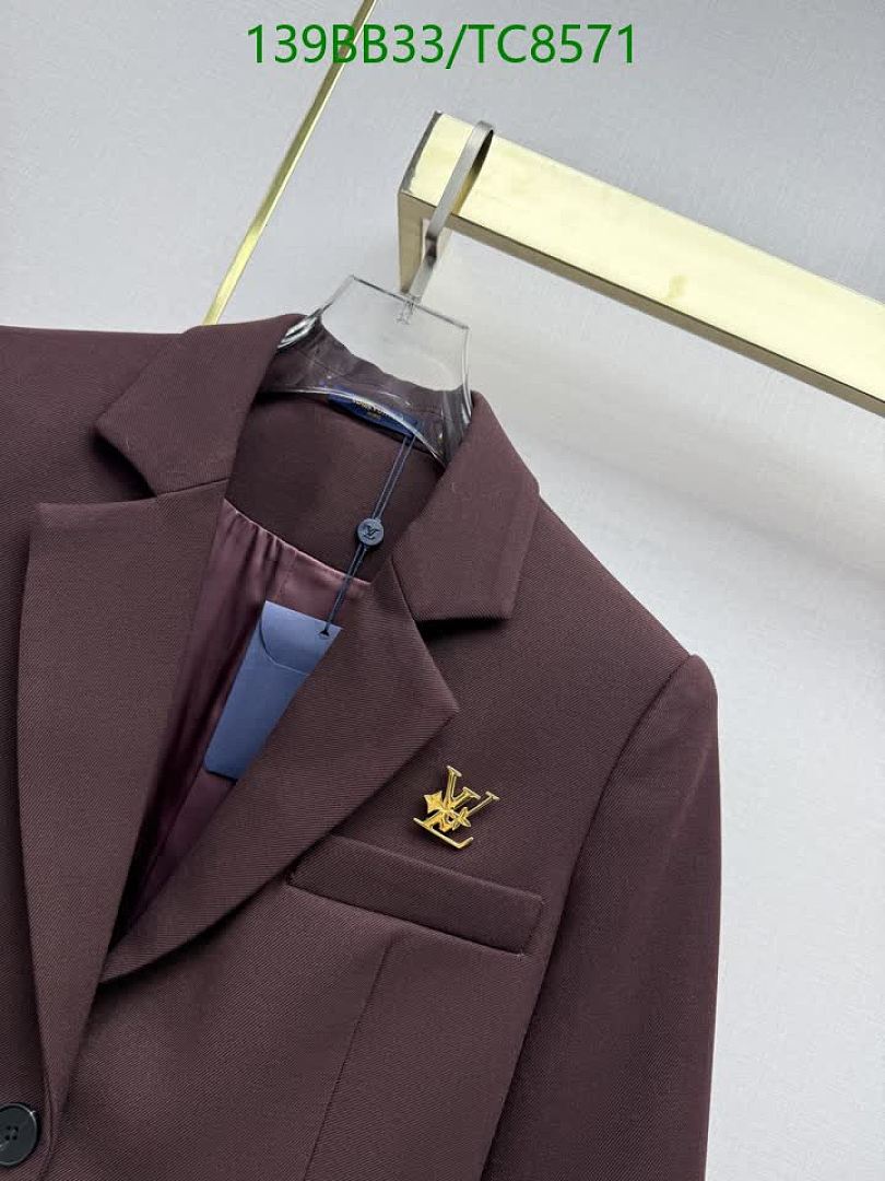 LV-Clothing Code: TC8571 $: 139USD