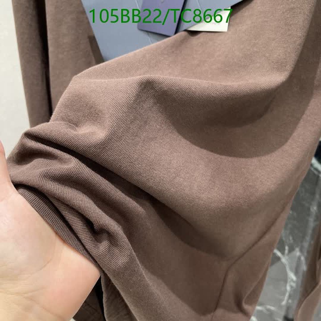 Prada-Clothing Code: TC8667 $: 105USD