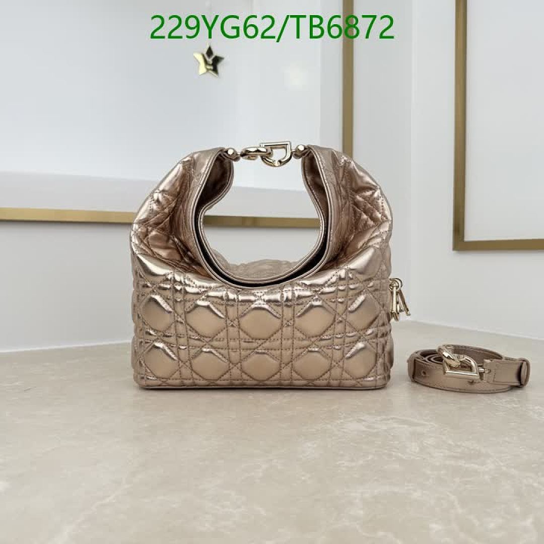 Dior-Bags(5A) Code: TB6872 $: 229USD