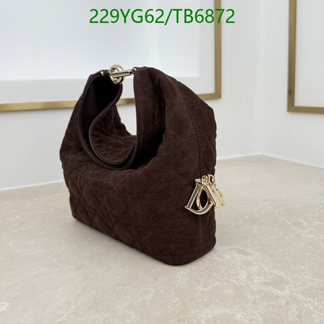 Dior-Bags(5A) Code: TB6872 $: 229USD