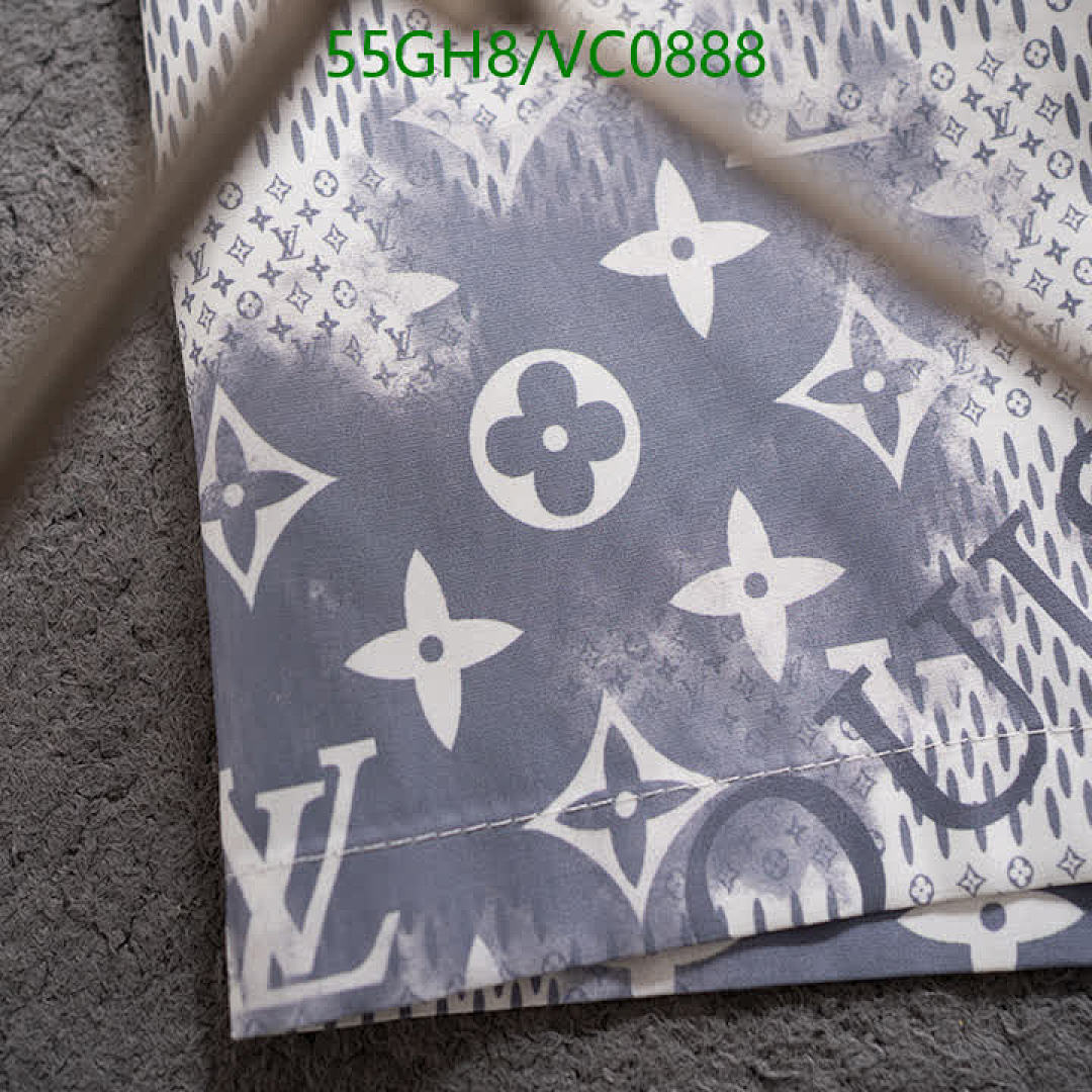 LV-Clothing Code: VC0888 $: 55USD