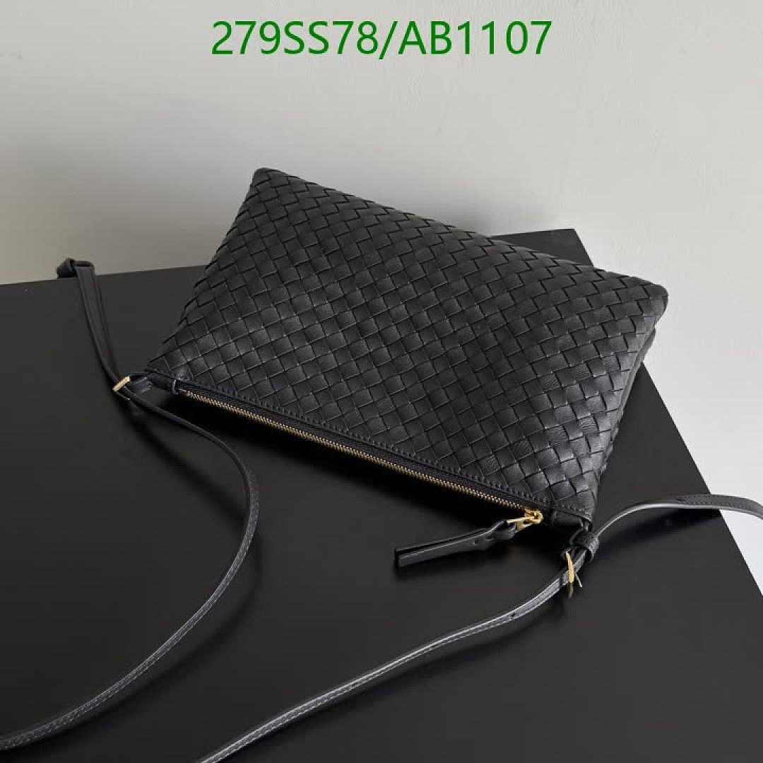 BV-BagsMirror Quality Code: AB1107 $: 279USD