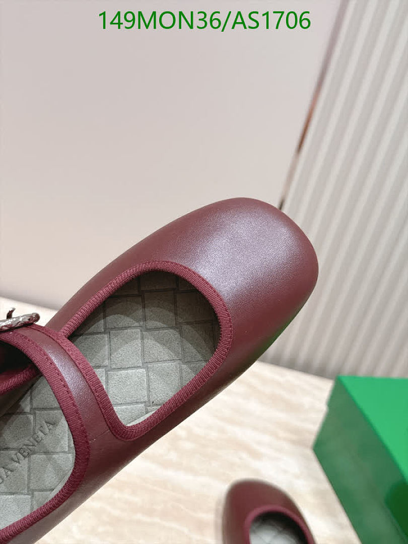 BV-Women Shoes Code: AS1706 $: 149USD