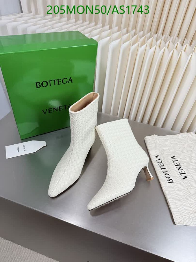 BV-Women Shoes Code: AS1743 $: 205USD