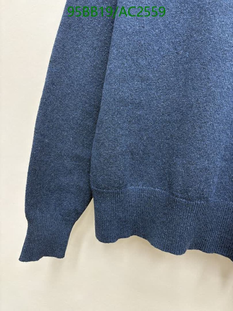 AMI-Clothing Code: AC2559 $: 95USD