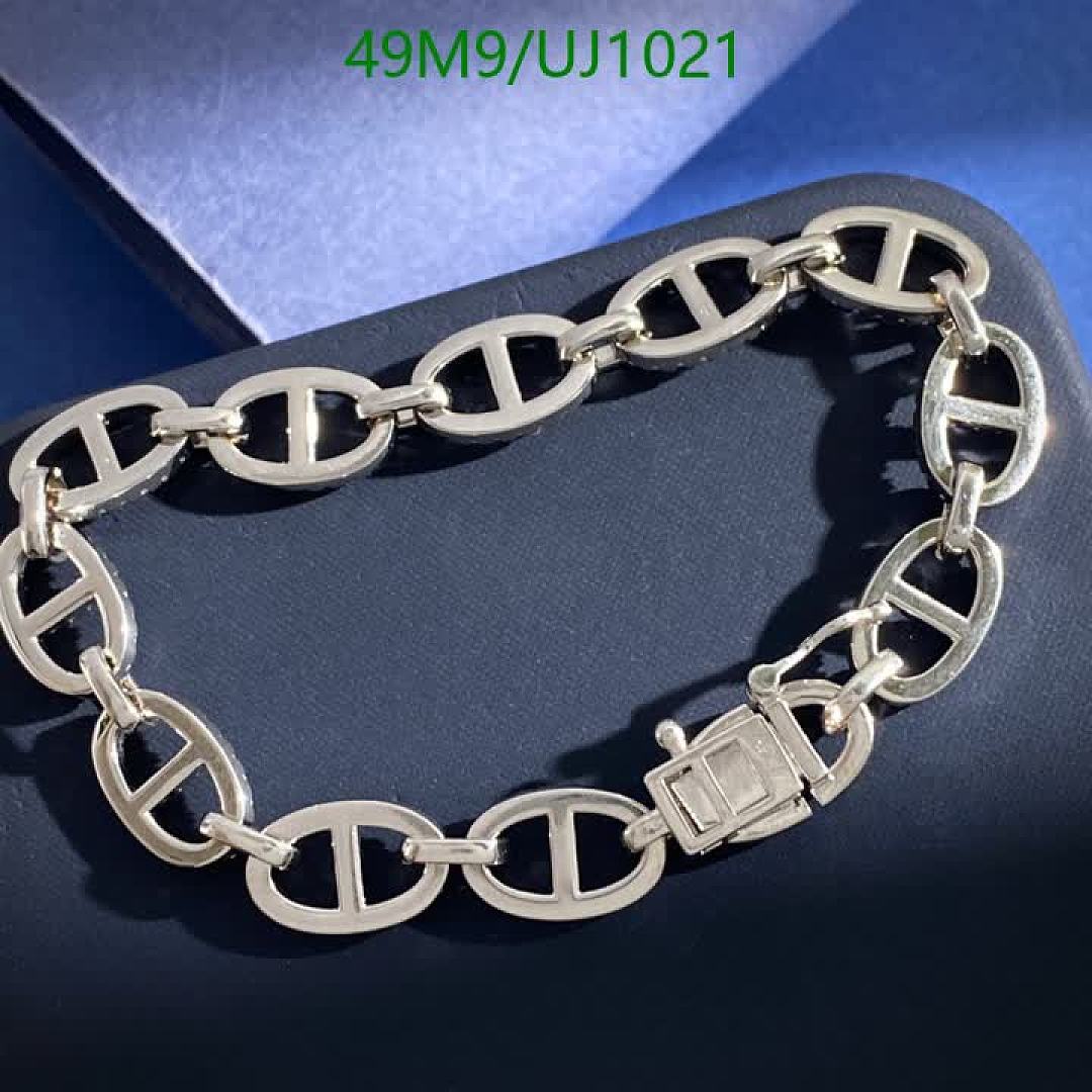 Apm-Jewelry Code: UJ1021 $: 49USD