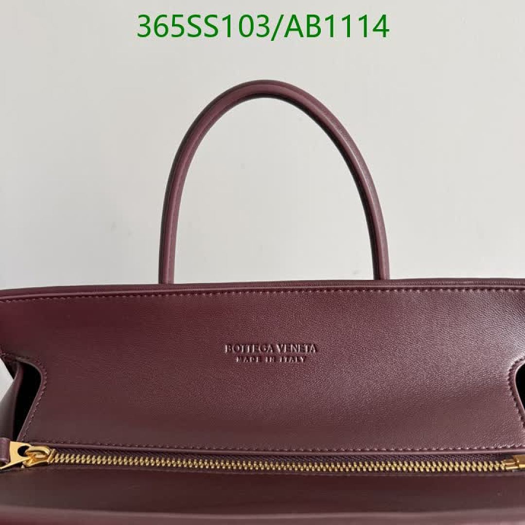 BV-BagsMirror Quality Code: AB1114 $: 365USD