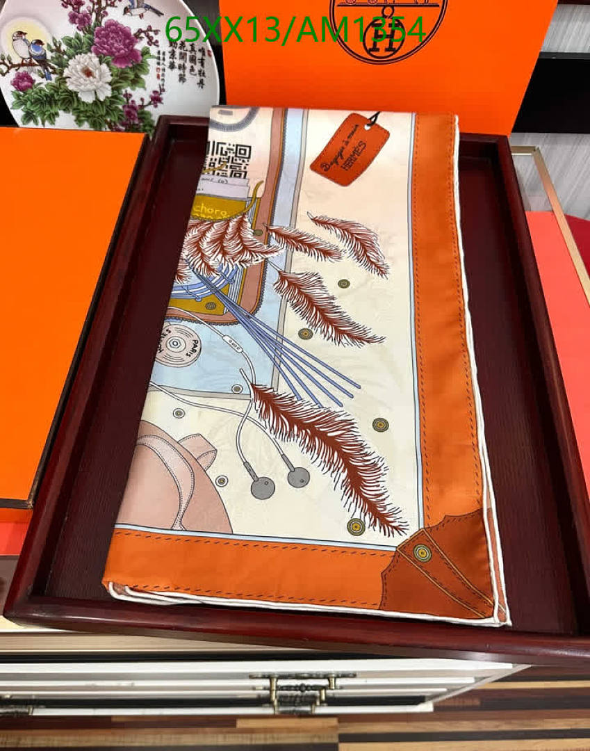 Hermes-Scarves Code: AM1354 $: 65USD