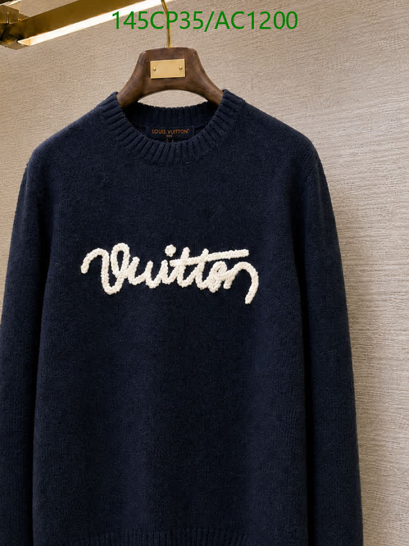 LV-Clothing Code: AC1200 $: 145USD