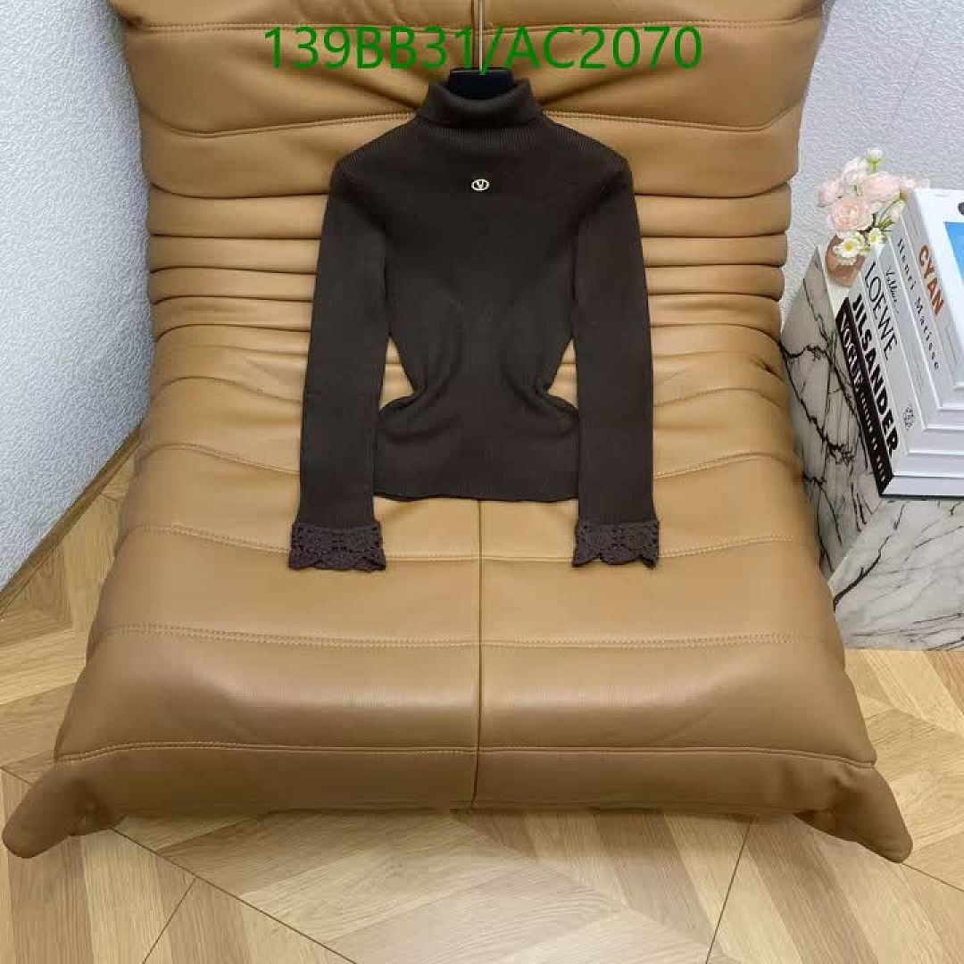 Valentino-Clothing Code: AC2070 $: 139USD