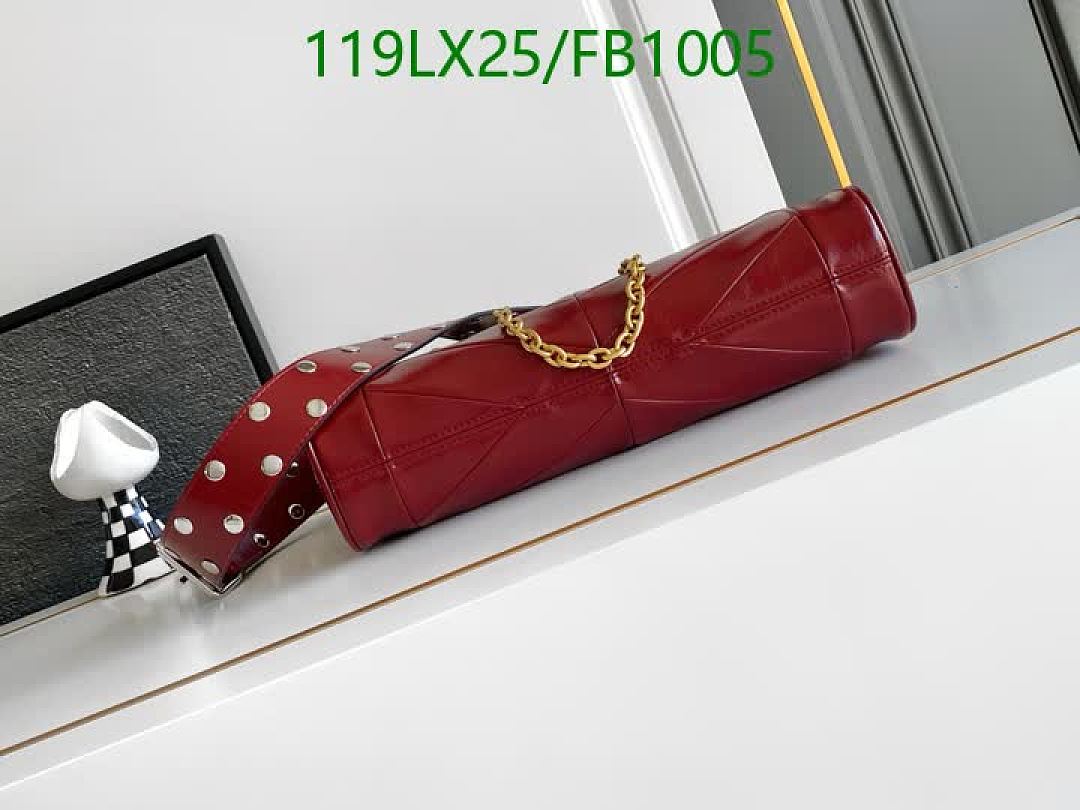 Valentino-Bags4A Quality Code: FB1005 $: 119USD