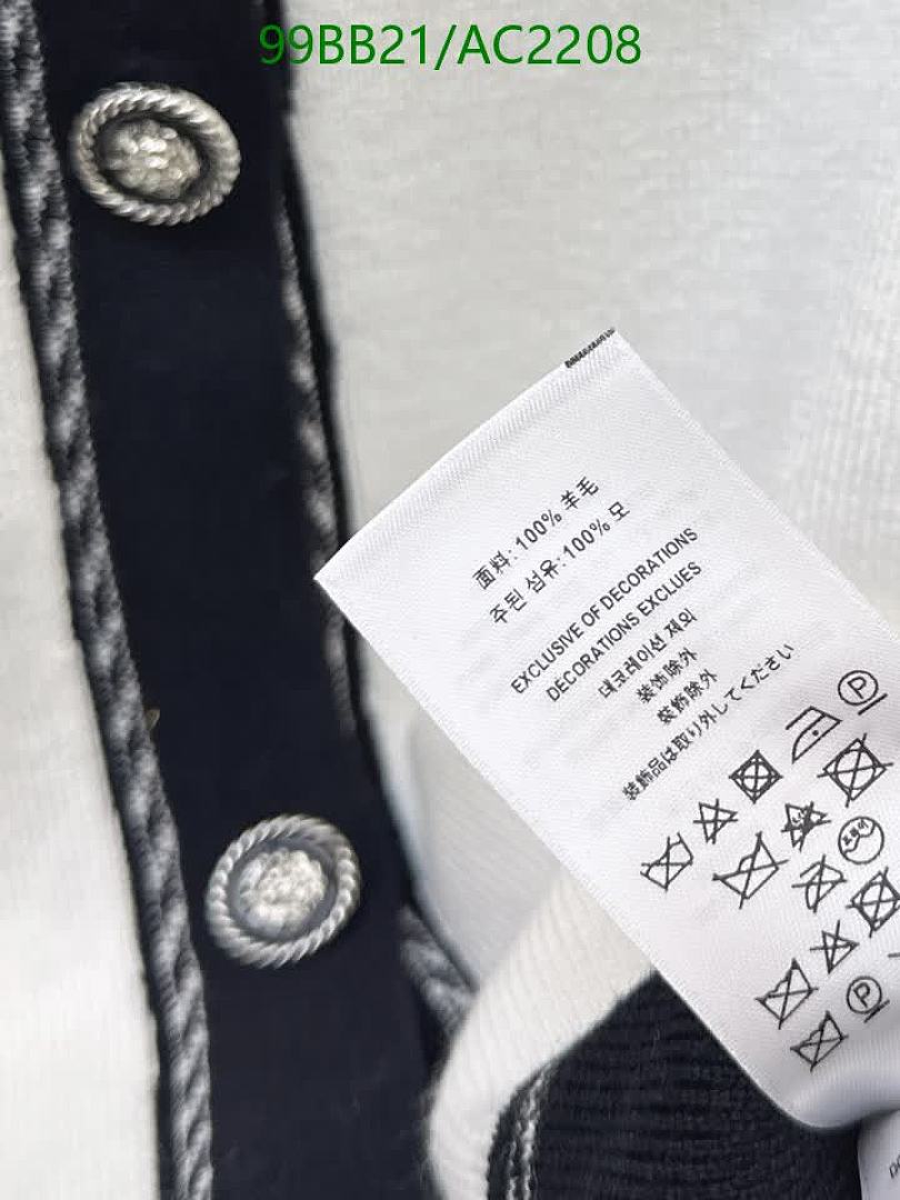 Burberry-Clothing Code: AC2208 $: 99USD