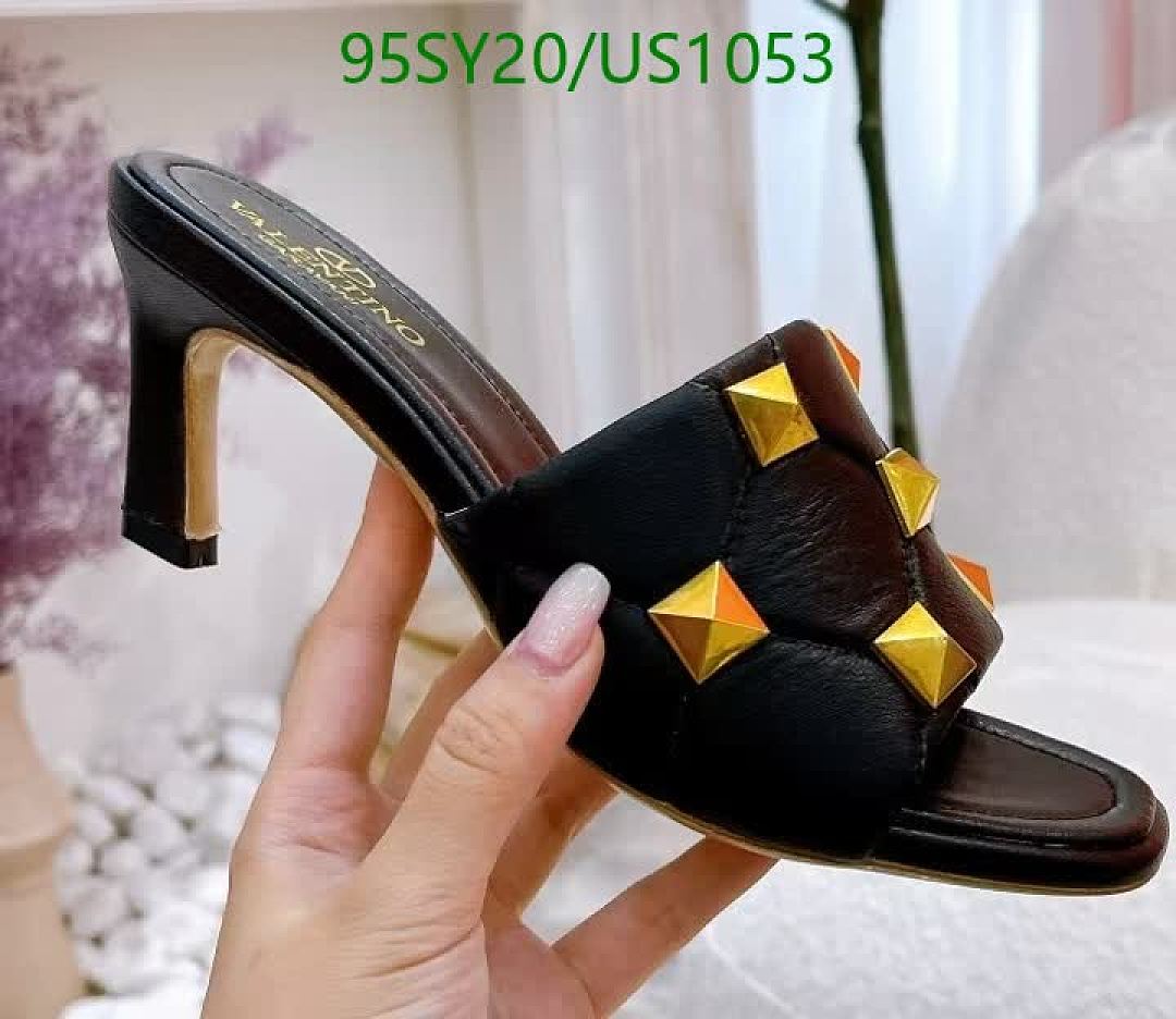 Valentino-Women Shoes Code: US1053 $: 95USD